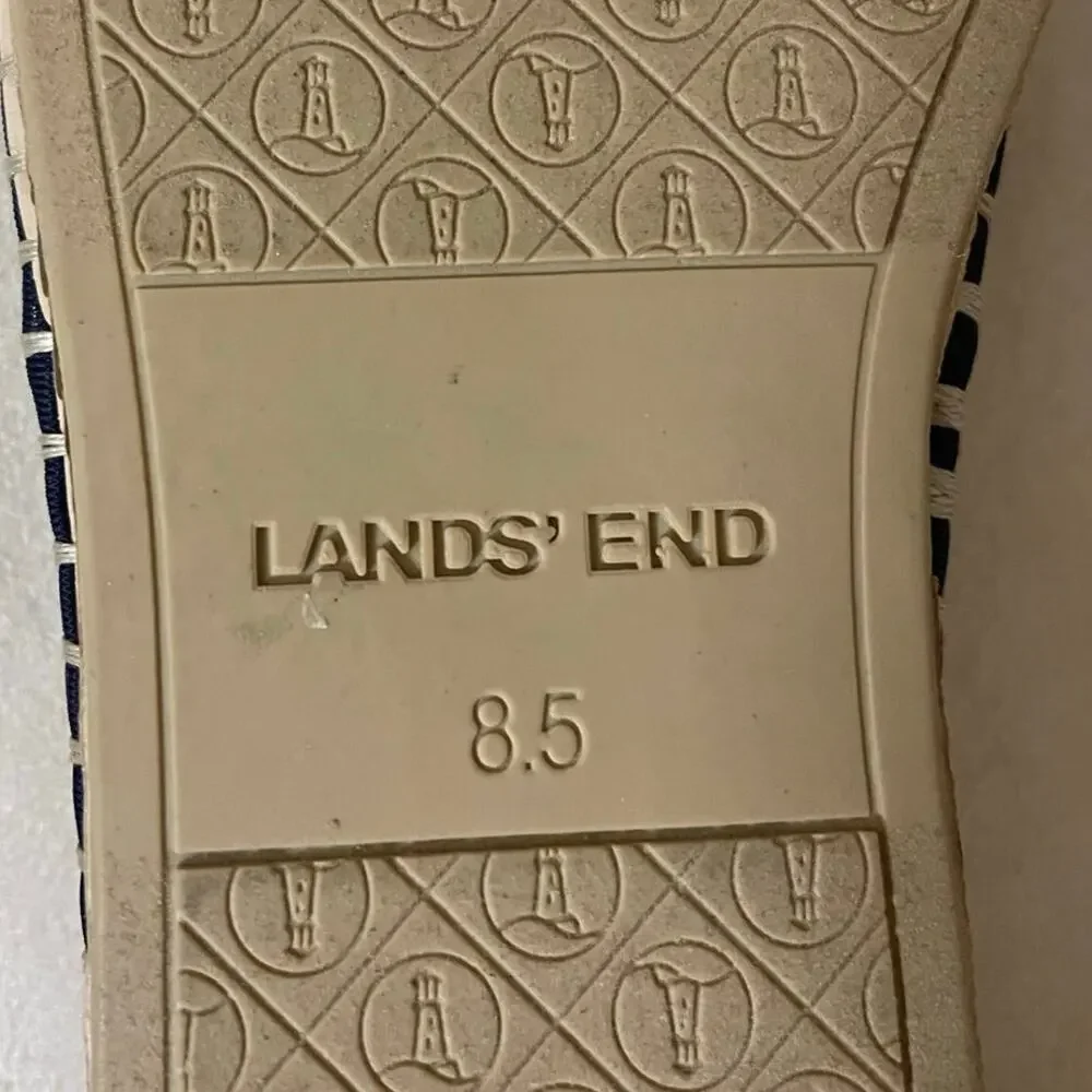 Lands’ End Women's Espadrille Beach and Water Shoes Size 8.5 Navy Blue Neoprene